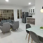 Apartamento con ubicación estratégica