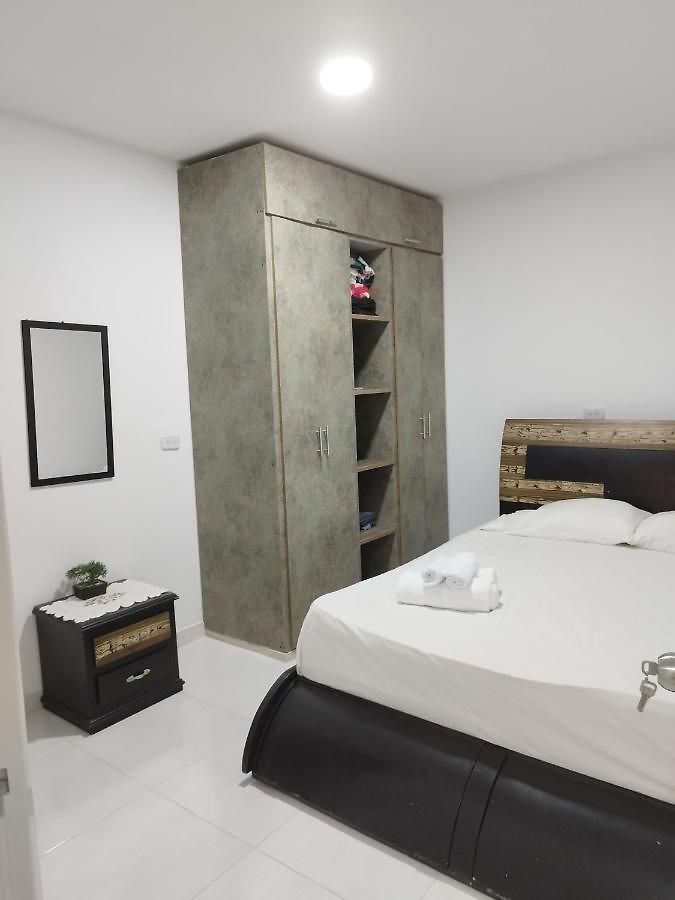 Con Ubicación Estratégica Apartamento *
